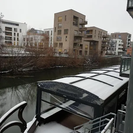 Wohnen Am Flußufer Leipzig